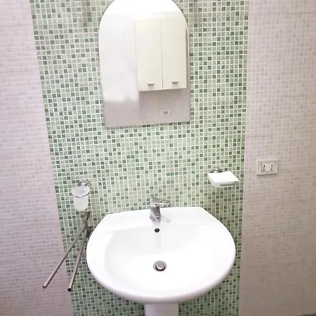 32 - In Centro A 300 Mt Dal Mare Apartment *