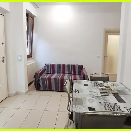 32 - In Centro A 300 Mt Dal Mare Apartment